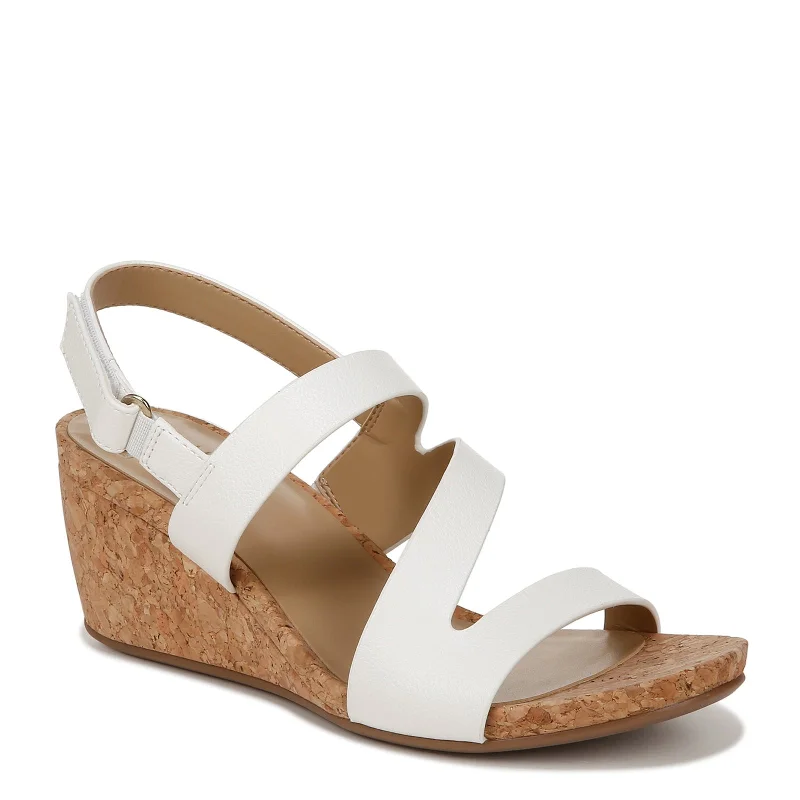 Women's Naturalizer, Adria Sandal